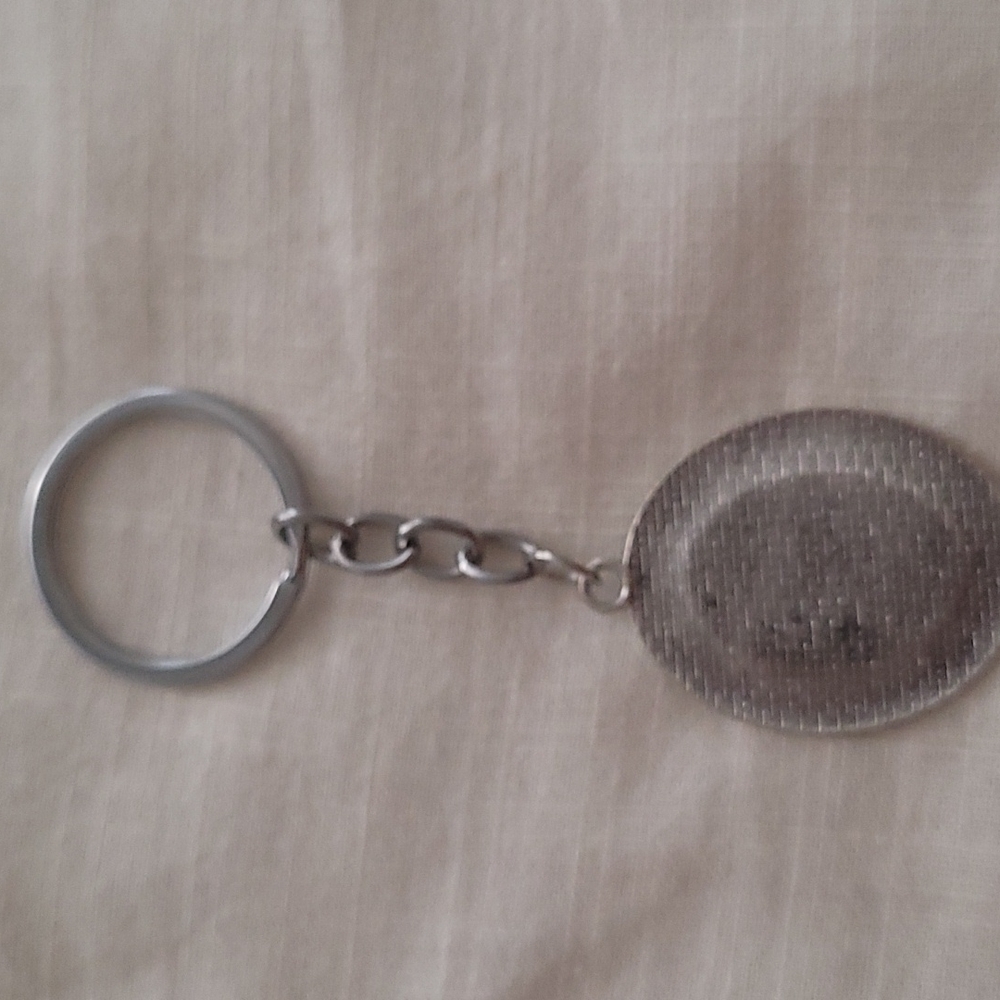 Keychain - Picture 3 of 3